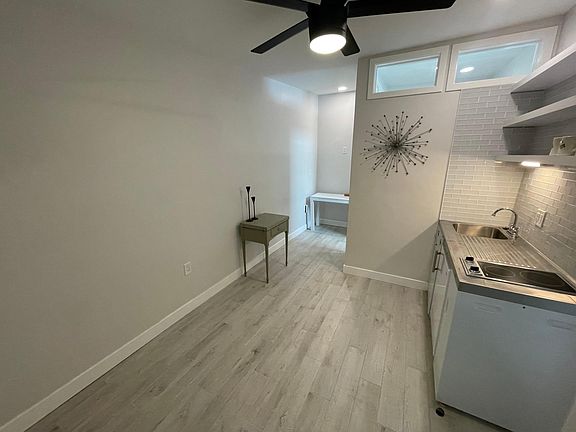 4th image of 2306 32nd St