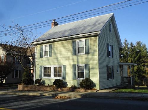 1st image of 102 N Reamstown Rd