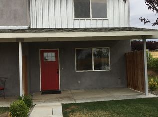 Copper 22132 4PLEX - Vuagniaux, Tehachapi, CA 93561