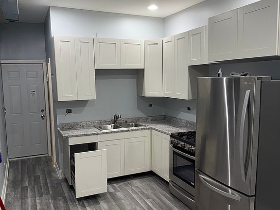 2nd image of 1901 S Millard Ave #2N