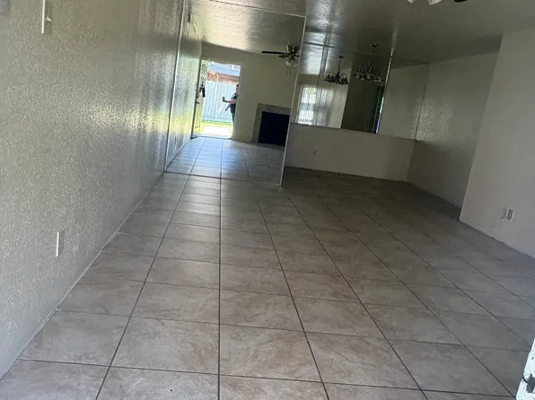 9700 Leawood Blvd, Houston, TX