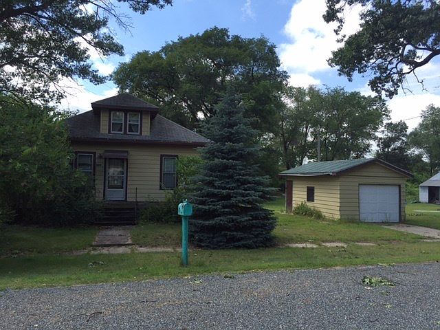 2nd image of 100 Wisconsin Cp