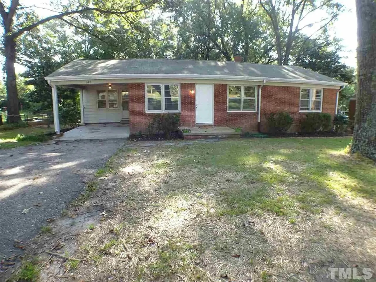 Room in 3 Bedroom Home at Sunnybrook Dr — Photo 2