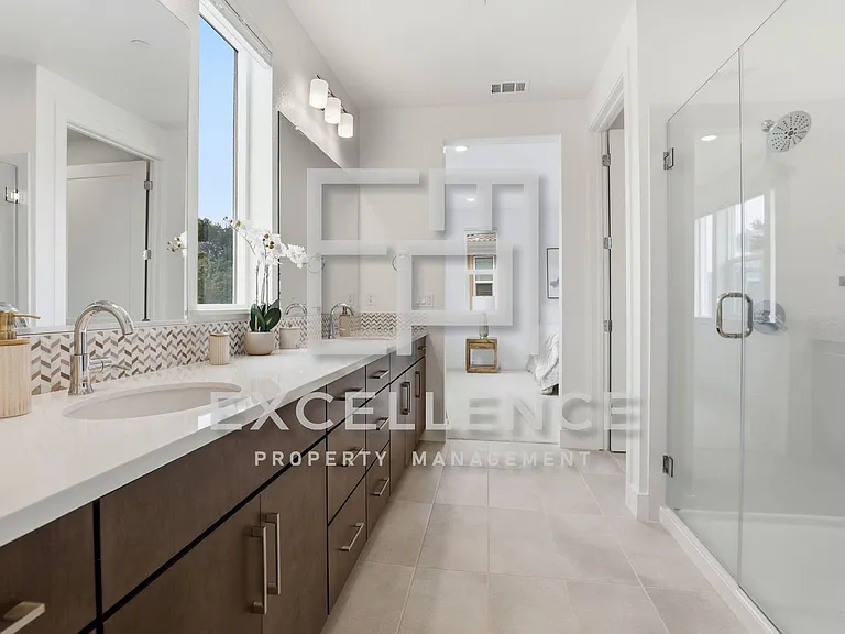 16210 Juan Hernandez Dr — Photo 11