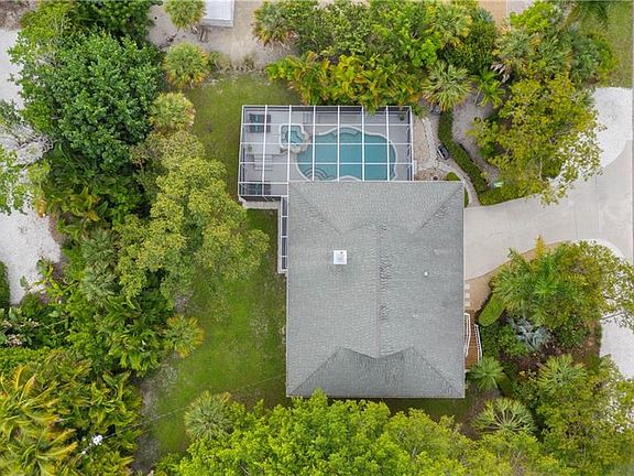 2nd image of 9418 Moonlight Dr