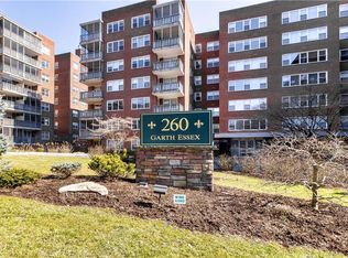 260 Garth Rd APT 8G4, Scarsdale, NY 10583