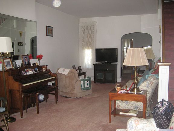 L. R. from front door 