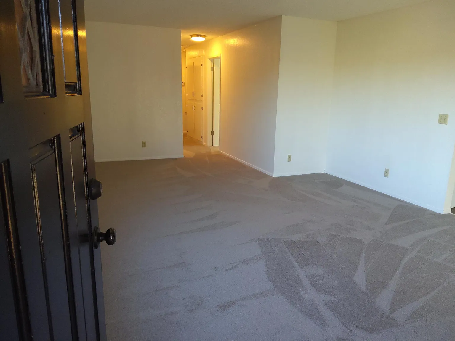 2 bed, $2,300 — Photo 3