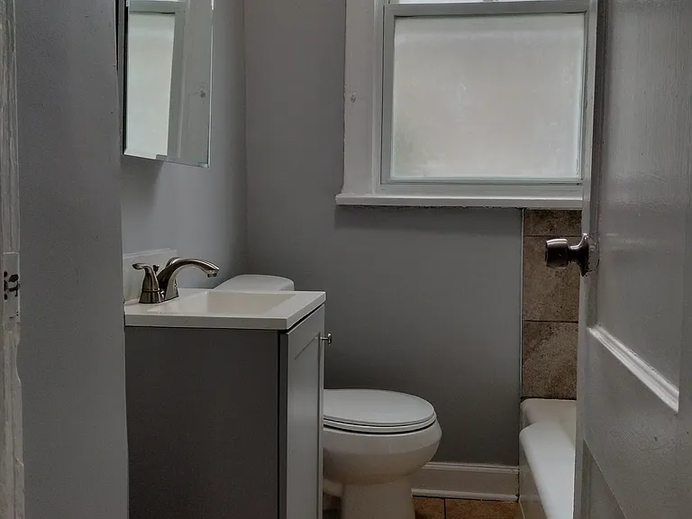 6719 S Sangamon St #2 — Photo 16