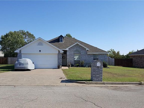 2nd image of 707 John Thomas Dr