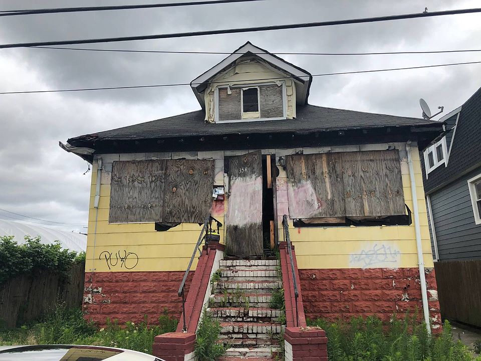 1st image of 354 Beach 46 St