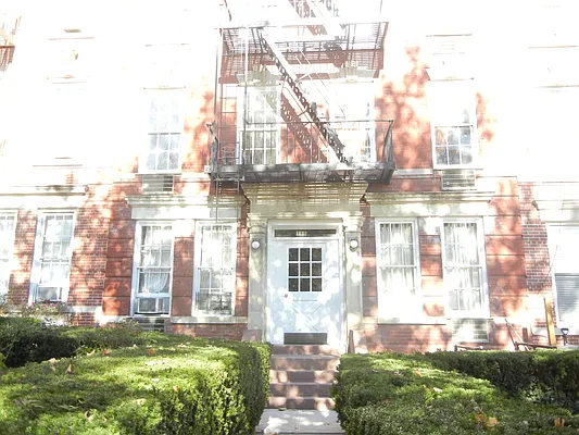 Rented by Brooklyn Heights Real Estate Inc | media 40