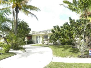 1599 Montezuma Rd, Boca Raton, FL 33486