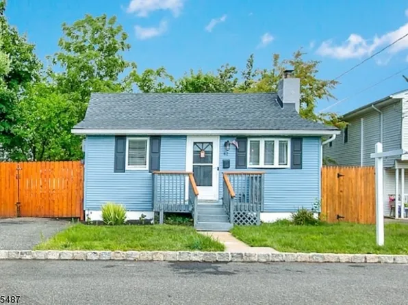 62 Nokomis Ave, Parsippany-Troy Hills Twp., NJ 07034