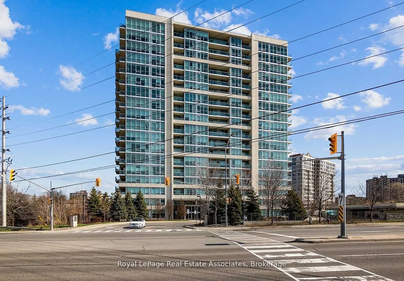 2 bed, $2,900 — Photo 1