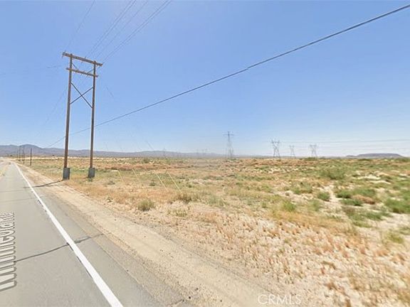 3rd image of 1 Hidden Springs Rd