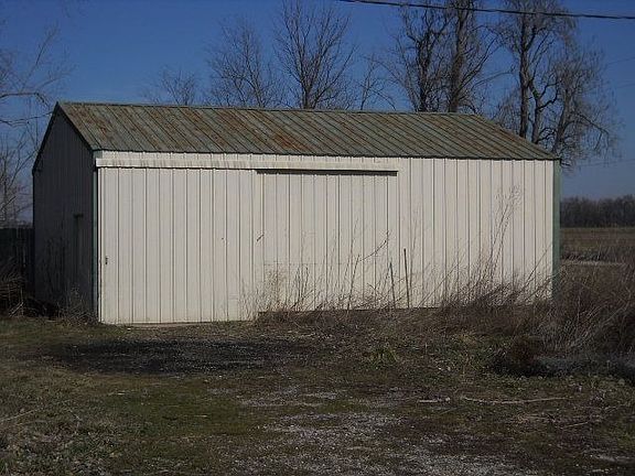 outbuilding