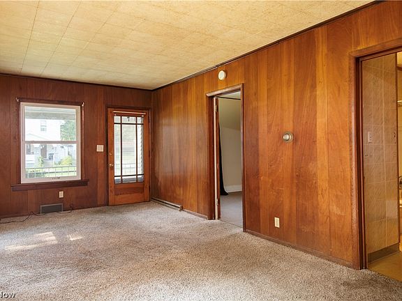 5th image of 1676 West Ave NW