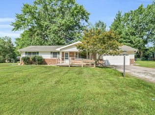 505 S Bryarfield Ct, Mahomet, IL