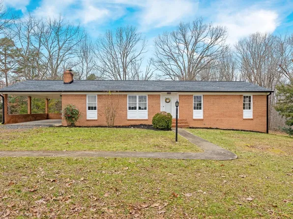 9108 Wheelers Spring Rd, Appomattox, VA 24522