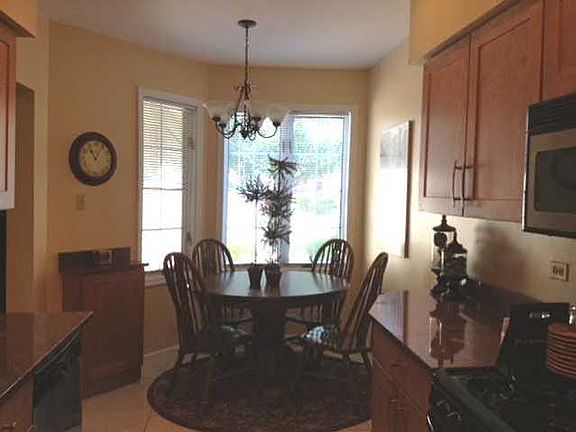 2nd image of 1208 S Parkside Dr
