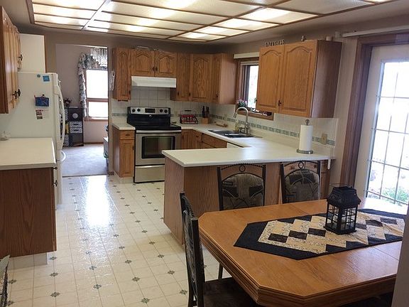 2nd image of 5724 58th Ave #5724