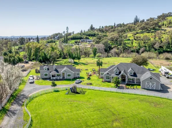 723 - 725 Quietwater, Santa Rosa, CA 95404