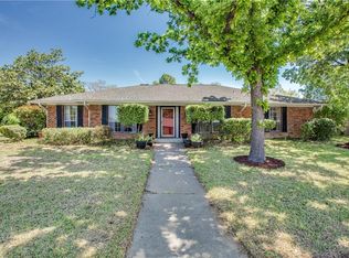 2326 Greenhill Dr, Carrollton, TX 75006