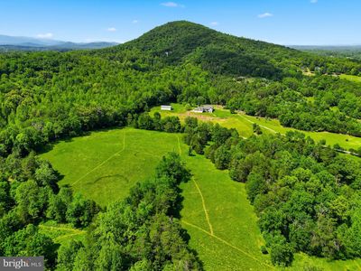 Castle Rock Ln, Castleton, VA, 22716