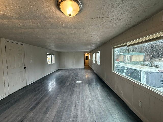 1st image of 5601 E Locust Ln Trailer 2