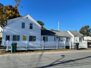 65 Oak St, Hyannis, MA 02601