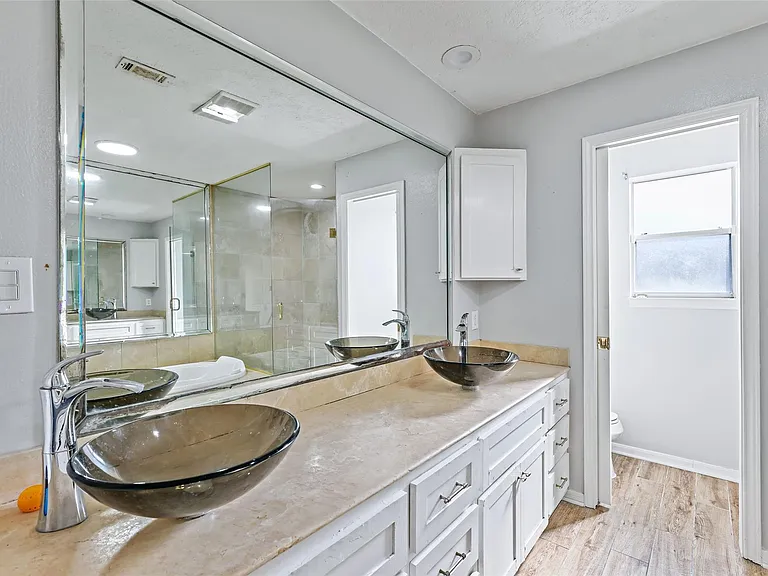 10735 Kitty Brook Dr — Photo 33