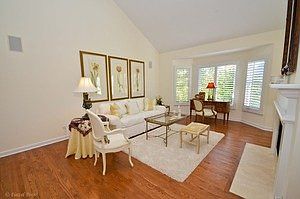 4th image of 8 Shadow Creek Ct