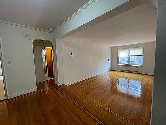 3rd image of 6911 Yellowstone Blvd APT A42