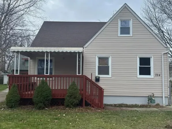 724 E 341st St, Eastlake, OH 44095