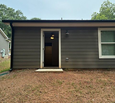 3rd image of 503 S Forest Ave #503
