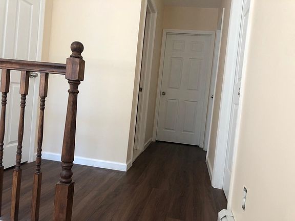 5th image of 51 Herbert Pl #1