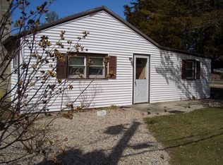 14 Mount View Ave, North Kingstown, RI 02852