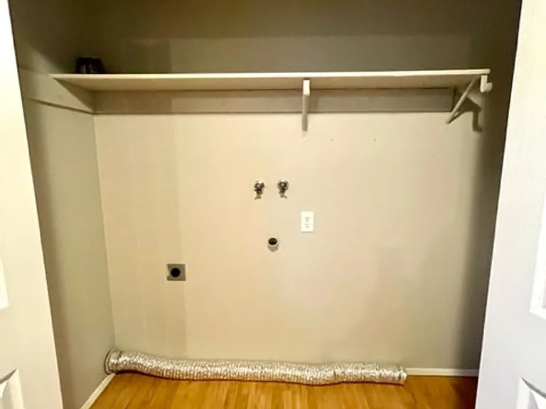 McKinley SE 4-Plex - 000SE-MCKI-00 — Photo 3
