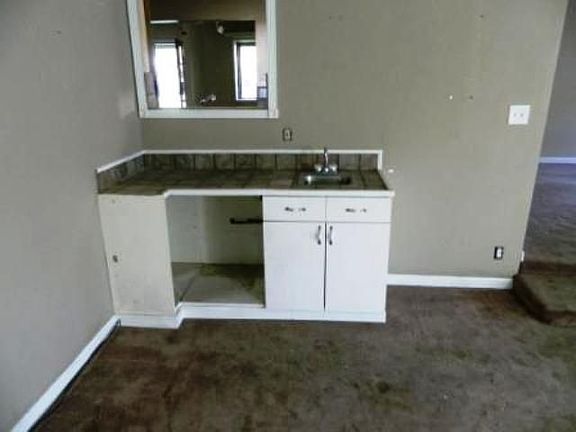 2nd image of 2282 Dario Cir