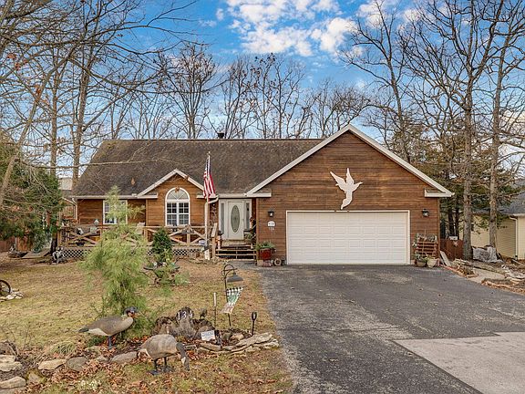 2nd image of 134 Deer Park Circle