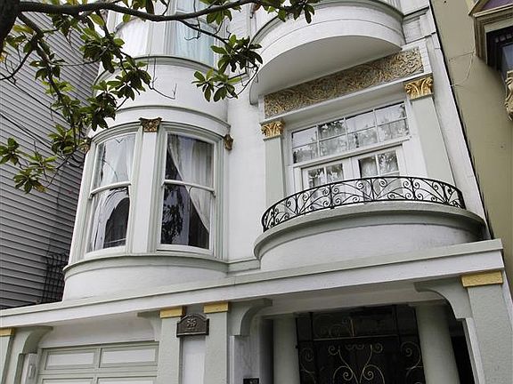 2nd image of 545 Ashbury St APT 4