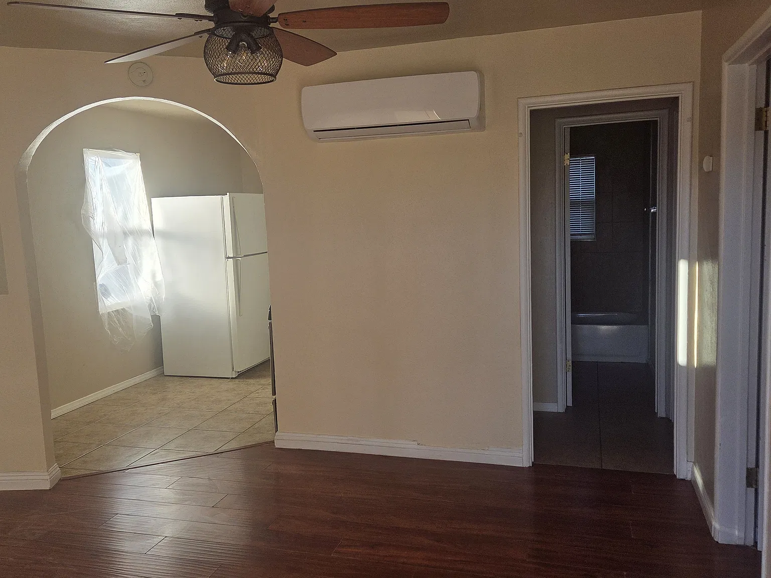 2 bed, 630 sqft, $1,700 — Photo 3