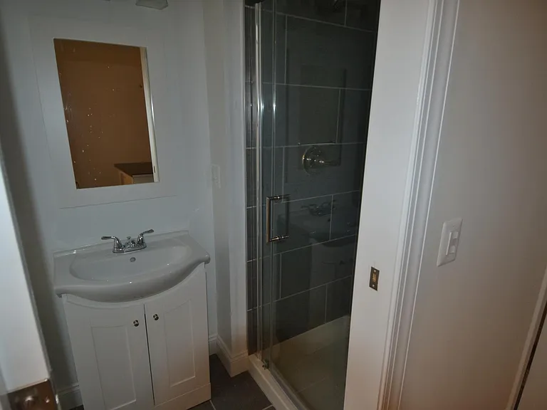 326 S 16th St #3F — Photo 12