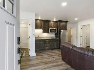 536 N Buffalo St APT B, Portland, OR 97217