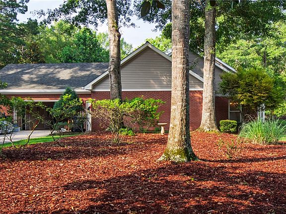 5th image of 2315 Springwood Dr