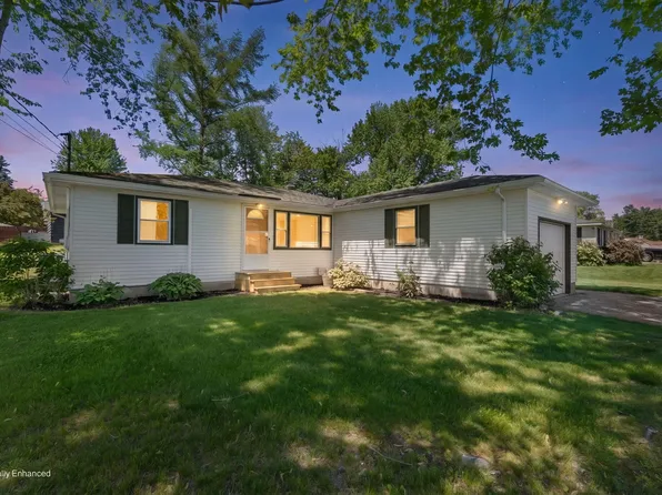 11 Matthew Street, Lisbon, ME 04250