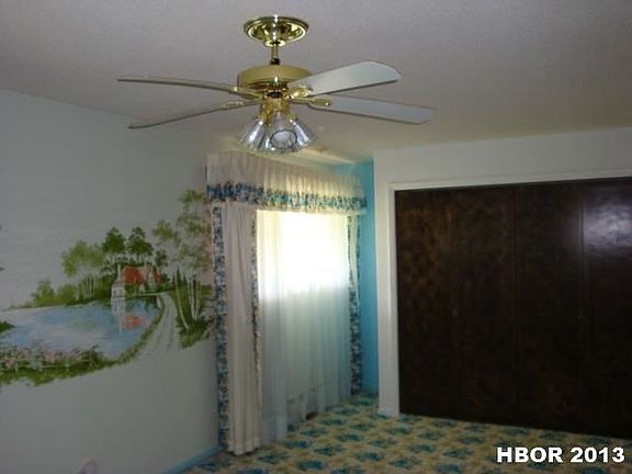 5th image of 1410 Flechtner Dr