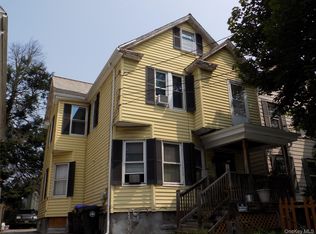15 Thompson St, Poughkeepsie, NY 12601