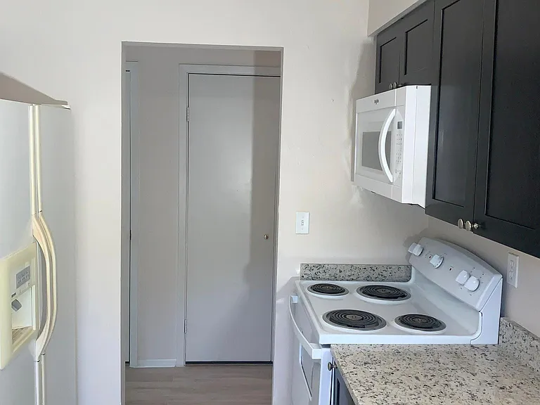 618 Reppert St #7 — Photo 12